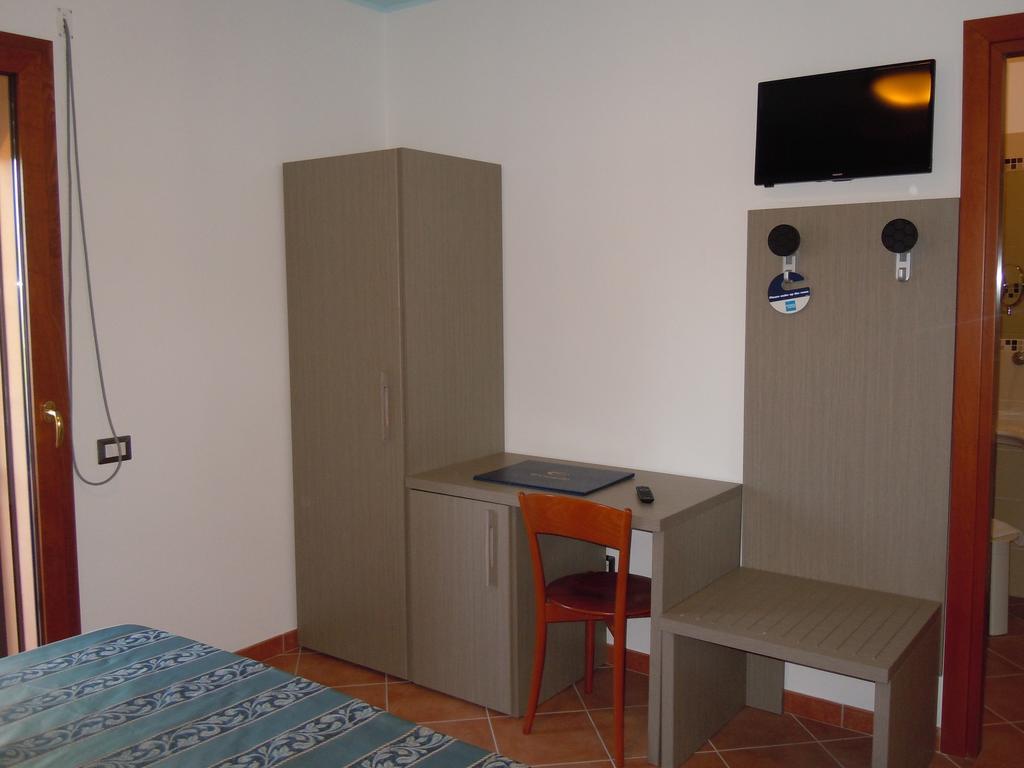 Il Castello Hotell Villaputzu Eksteriør bilde